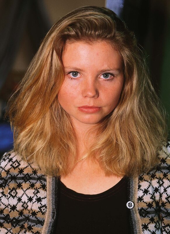 Vivi Andraschek (Annette Frier) – Bild: RTLplus /​ Stefan Erhard