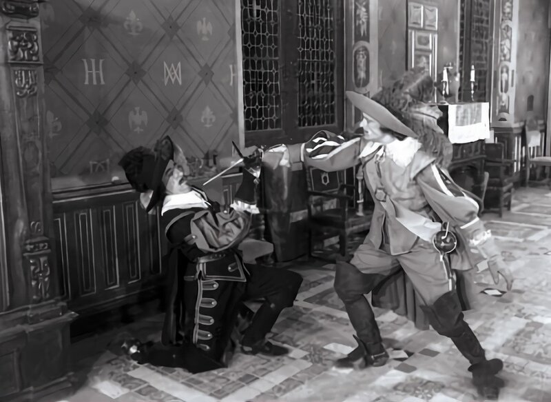 Kardinal Richelieu (Renaud Mary, links) und D’Artagnan (Georges Marchal). – Bild: MDR