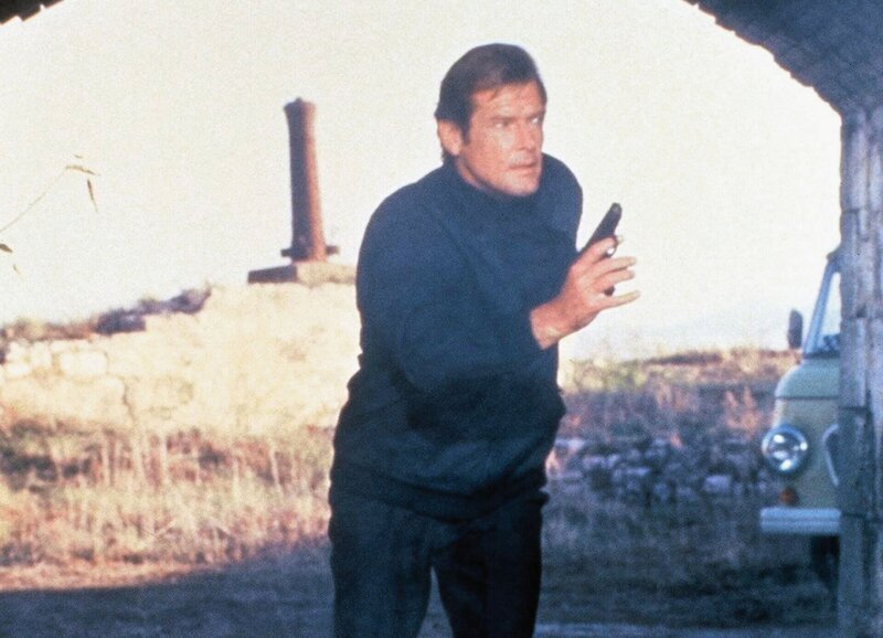 James Bond 007 – In tödlicher Mission Verfolgungsjagd: Roger Moore als James Bond – Bild: SRF/​Metro-Goldwyn-Mayer Studios Inc.