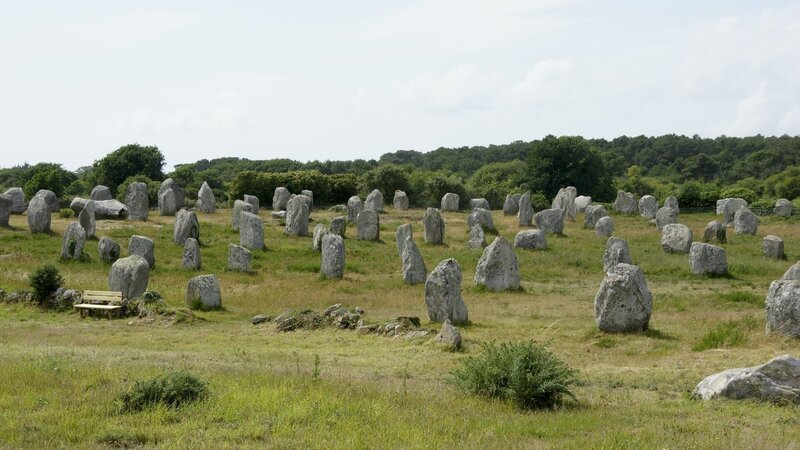 Carnac stones, Brittany. – Bild: Creative Commons Free for commercial use No attribution required