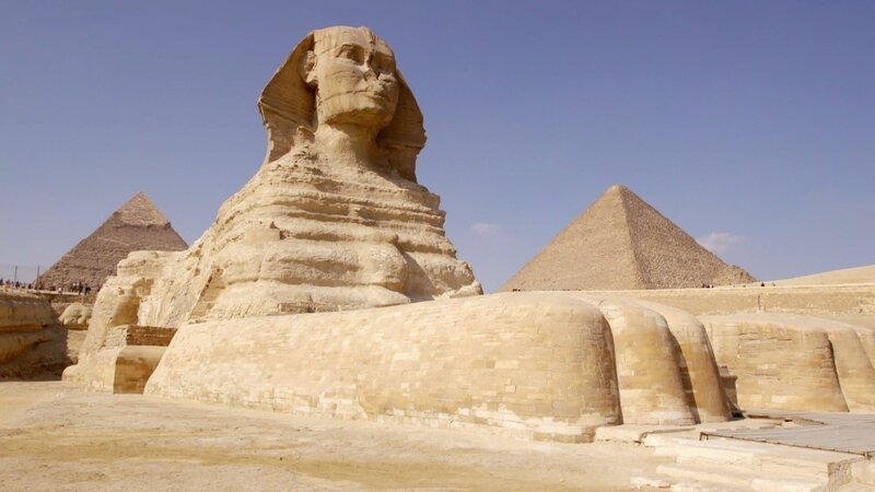 Die Sphinx ist ein Mysterium. Es gibt noch immer unterschiedliche Ansichten darüber, welchem Pharao sie zuzuordnen ist. – Bild: ZDF und Vincent Perret./​Vincent Perret