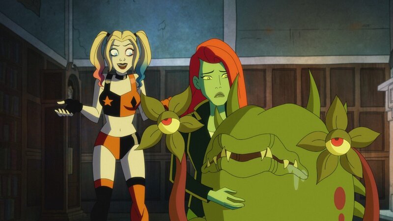 L-R: Harley Quinn, Poison Ivy, Frank the Plant – Bild: TM and © Warner Bros Entertainment Inc. All Rights Reserved.