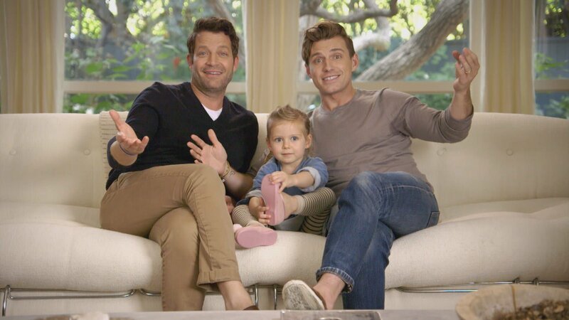 Nate Berkus and Jeremiah Brent with their daughter. – Bild: TLC /​ Discovery Communications