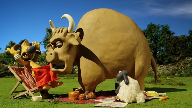 Den Stier hatte Bitzer eigentlich nicht zum Picknick eingeladen. – Bild: WDR/​Aardman Animation Ltd./​BBC
