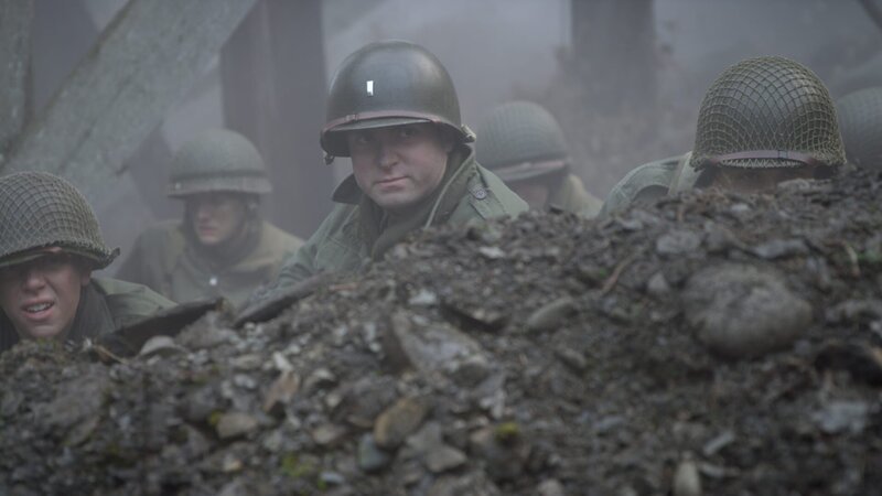 Lt. Karl Timmermann and his men prepare to storm the Ludendorff Bridge. (Holdout II Productions Inc.) – Bild: Holdout II Productions Inc. /​ Holdout II Productions Inc.