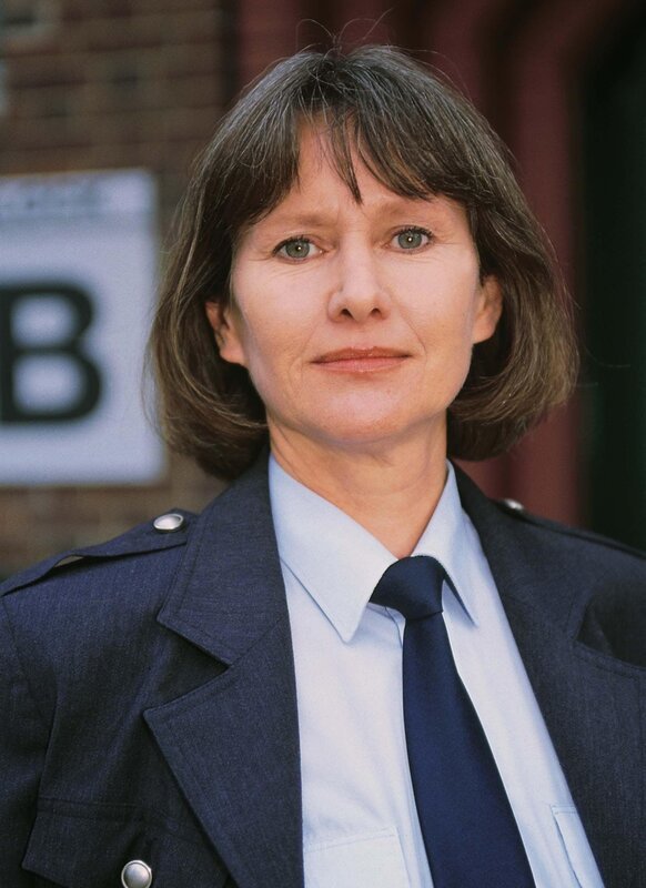 Jutta Adler (Claudia Loerding) – Bild: RTLP