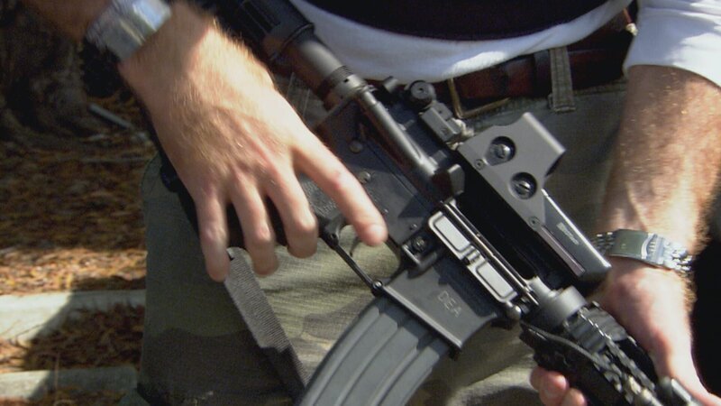 Florida, USA: Waffe eines DEA-Agenten – Bild: NGC