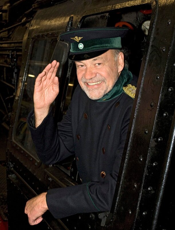 Hagen von Ortloff as host. – Bild: @ SWR/​Alexander Kluge /​ SWR-Pressestelle/​Fotoredaktion