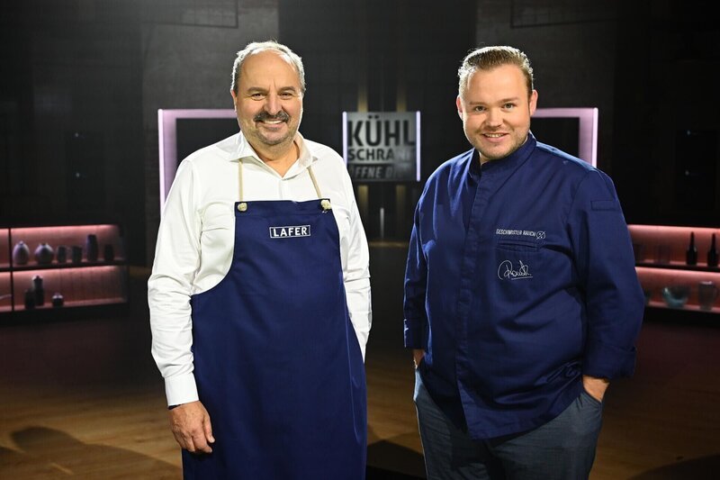 Johann Lafer (l.); Richard Rauch (r.) – Bild: Dieses Bild darf ausschließlich nach Maßgabe der Allgemeinen Geschäftsbedingungen für die Presselounges der Sender der ProSiebenSat.1 Media SE (AGB) genutzt werden. Die in den AGB festgesetzten Rechteeinschränkungen sind unbedingt  …