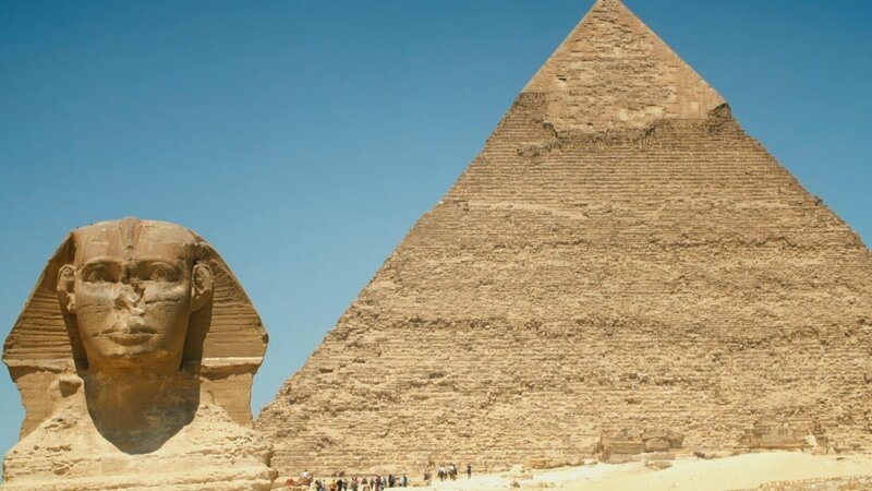 Wächter der Pyramiden: Die große Sphinx von Gizeh hat den Kopf eines Menschen und den Körper eines Löwen. – Bild: ZDF und @Windfall Films./​@Windfall Films