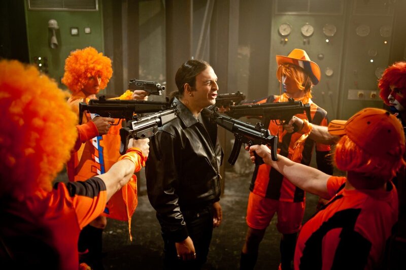 Agent Ranjid rettet die Welt – Bild: CONSTANTIN FILM /​ Sie dürfen die Materialien im Rahmen eines einfachen Nutzungsrechts allein zum vorgegebenen Nutzungszweck über den betreffenden Film nutzen, auf welchen sich die jeweiligen Materialien beziehen. Eine Bearbeitung,  …