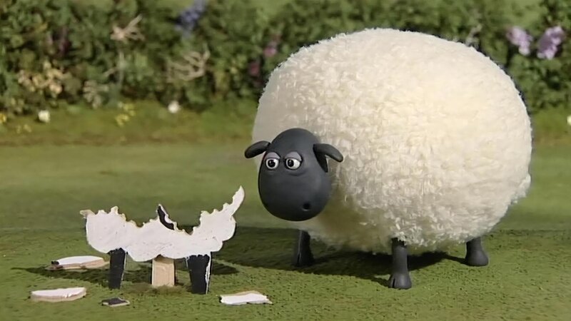 Shirley frisst einfach alles, was ihr vor die Nase kommt – auch den falschen Schafen kann sie nicht widerstehen. – Bild: WDR/​Aardman Animation Ltd./​BBC