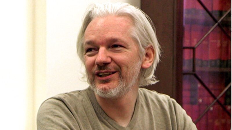Julian Assange. – Bild: ORF/​Visible Film