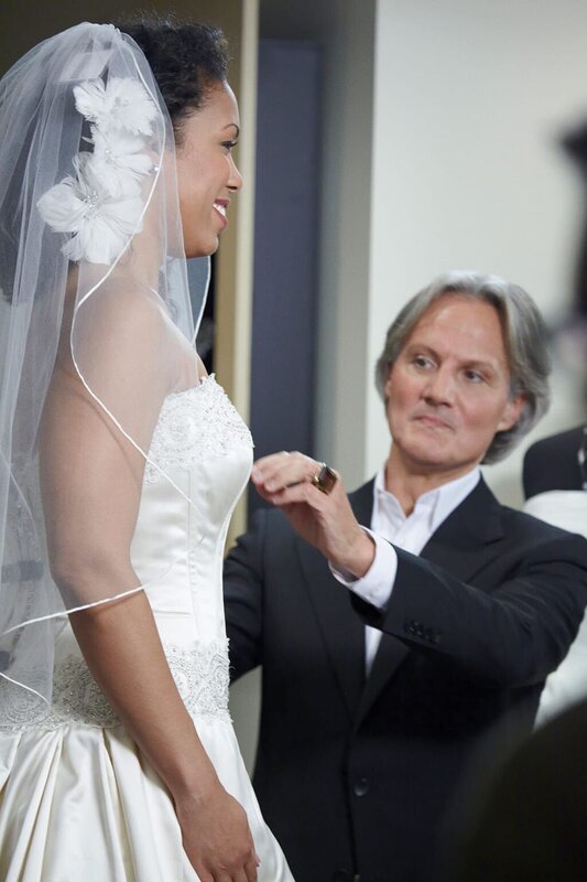 In Sachen Hochzeitskleid ist Monte Durham (r.) Experte. – Bild: TLC & Discovery Communications Lizenzbild frei
