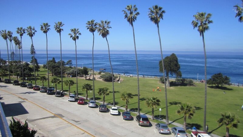 Beachside cove in La Jolla California, as seen on Travel Channel’s Hotel Impossible. – Bild: 2012, The Travel Channel, L.L.C. All rights Reserved.