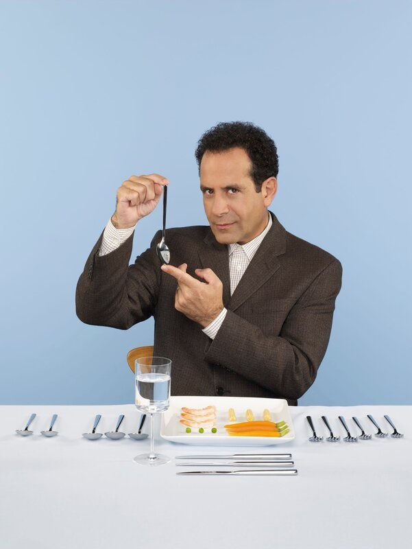 (6. Staffel) – Der neurotische Privatdetektiv Adrian Monk (Tony Shalhoub) bringt seine Umwelt oft zur Verzweiflung … – Bild: c USA Network