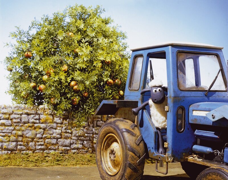 Shaun verfügt über einen ausgesprochenen „Schaf-Sinn“ und findet auch für die vertracktesten Situationen eine Lösung – auch für den kaputten Traktor?! – Bild: WDR/​Aardman Animations Ltd.