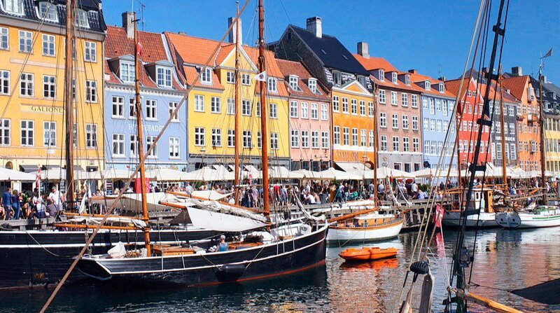 Die meistfotografierte Hafenzeile Kopenhagens ist Nyhavn. – Bild: ZDF und NDR/​MANFRED SCHULZ TV & FilmProduktion.
