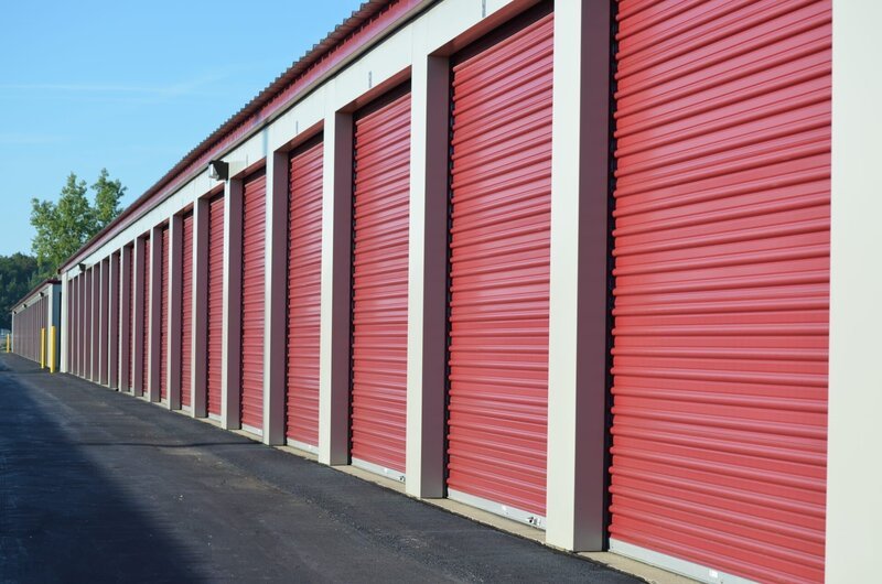 storage unit, storage facility – Bild: 2012 sunlover/​Shutterstock
