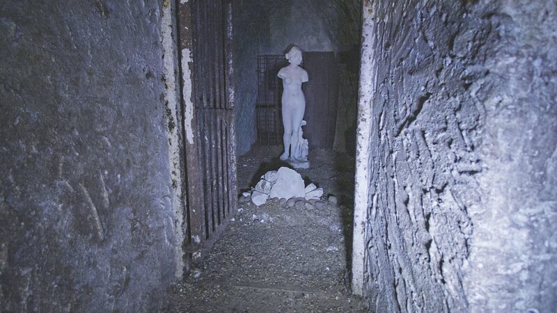 Der Gründer des Hellfire Clubs ließ auf seinem Anwesen ein 400 Meter langes Höhlensystem graben. – Bild: WELT