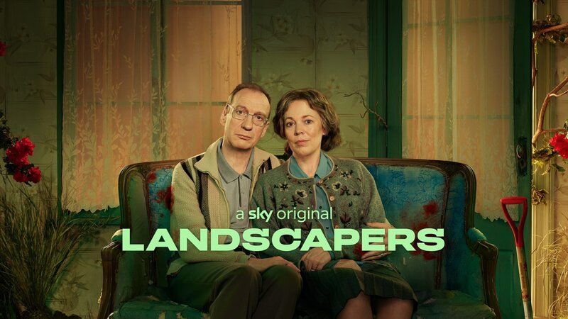Sky Original drama Landscapers tells a unique love story involving a seemingly ordinary couple who become the focus of an extraordinary investigation when a couple of dead bodies are discovered in the back garden of a house in Nottingham. Stars Olivia Colman and David Thewlis – Bild: Sky UK Ltd /​ HBO /​ Sister /​ ©Sky UK Ltd /​ HBO /​ Sister