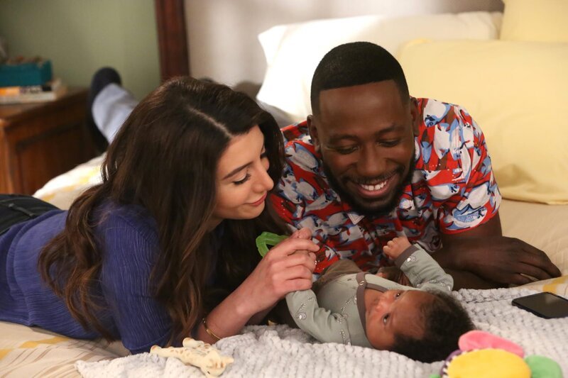 L-R: Aly Nelson (Nasim Pedrad) und Winston (Lamorne Morris). – Bild: 2018 Fox and its related entities. All rights reserved. Lizenzbild frei