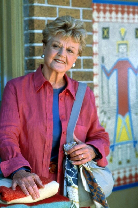 Angela Lansbury as Jessica Fletcher – Bild: port.hu