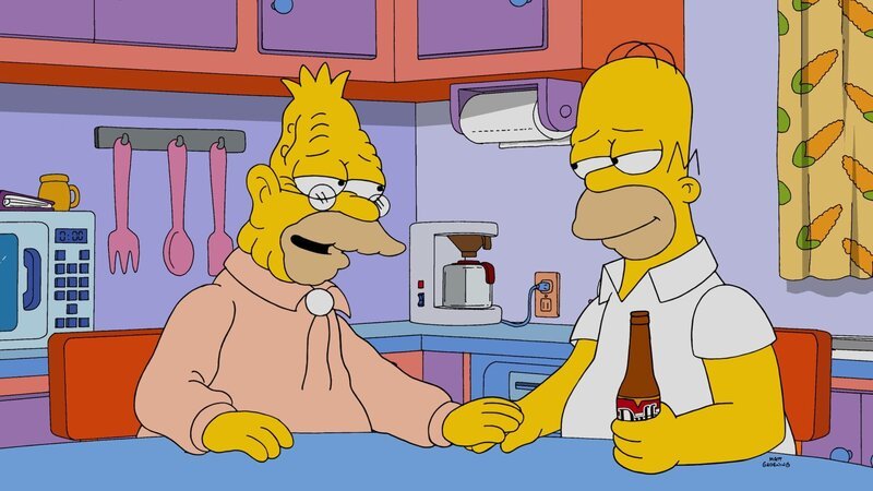 Da die Familie einfach nicht zuhören will, wenn Grandpa (l.) spricht, springt mal wieder Homer (r.) ein. Er erfährt einiges über seinen Vater … – Bild: 2014 Twentieth Century Fox Film Corporation. All rights reserved. Lizenzbild frei