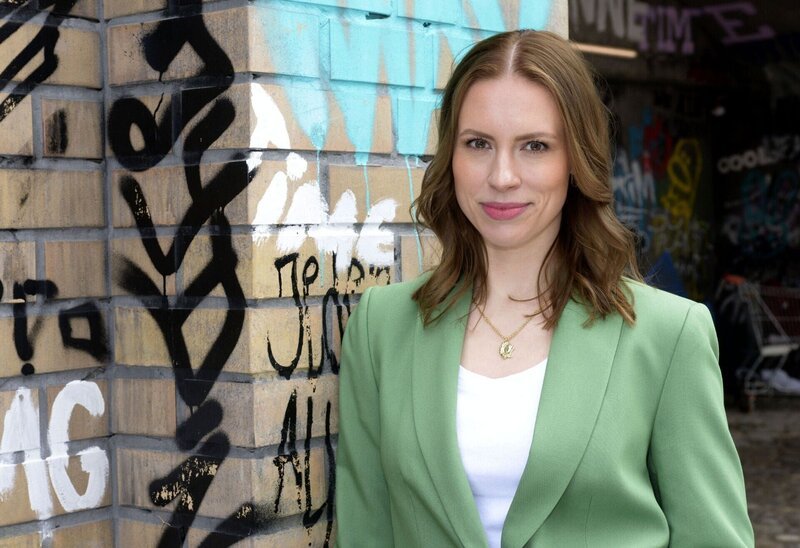 Lara Dandelion Seibert spielt „Zoe Vogt“ +++ – Bild: RTL /​ Rolf Baumgartner