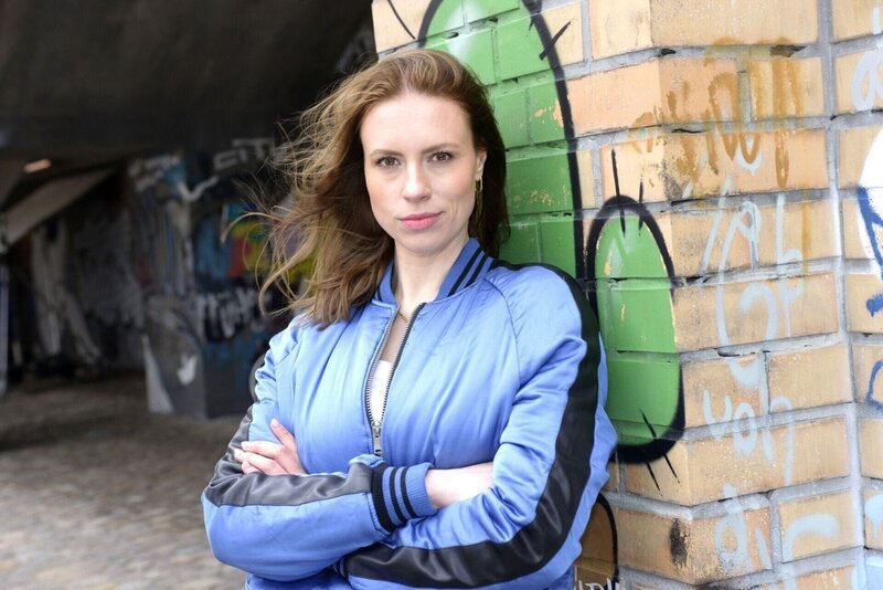 Lara Dandelion Seibert spielt „Zoe Vogt“ +++ – Bild: RTL /​ Rolf Baumgartner