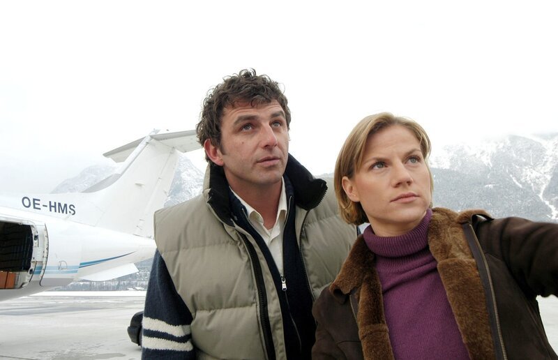 Hans Sigl (Andreas Blitz), Kristina Sprenger (Karin Kofler). – Bild: ORF/​BEO-Film/​Bernd Schuller