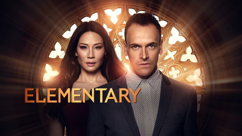 (6. Staffel) – Ein eigensinniges Ermittlerteam in New York: Sherlock Holmes (Jonny Lee Miller, r.) und Joan Watson (Lucy Liu, l.) … – Bild: 2017 CBS Broadcasting, Inc. All Rights Reserved. Lizenzbild frei