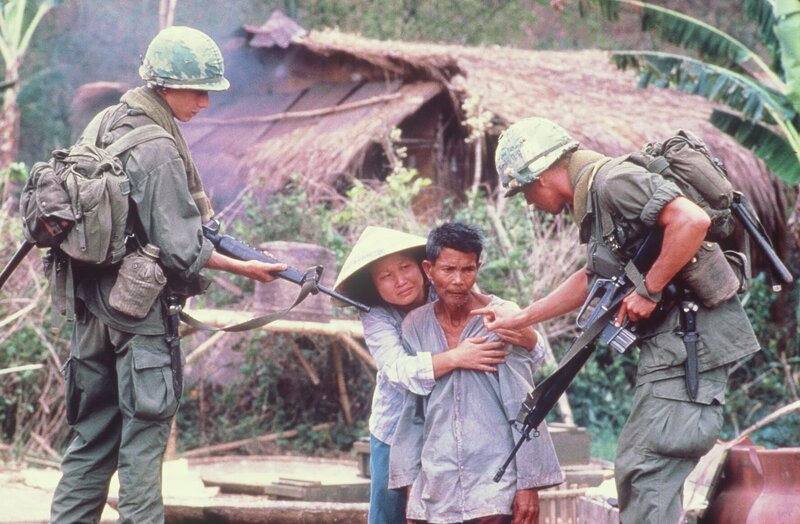 Platoon – Bild: KINOWELT TV