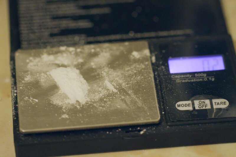 Kokain ist tief in alle Schichten und Altersgruppen der britischen Gesellschaft vorgedrungen. – Bild: ZDF und Vice Studios./​Vice Studios