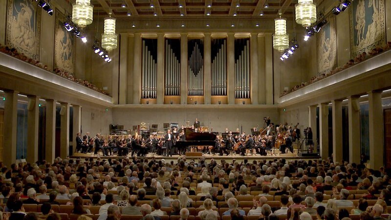 Konzert des Symphonieorchesters des Bayerischen Rundfunks mit Lahav Shani und Rudolf Buchbinder am 26.05.2017. – Bild: BR/​Benedict Mirow /​ Benedict Mirow