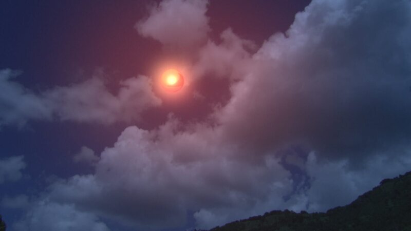 UFO am Himmel in Torriglia, Italien. – Bild: NGC /​ National Geographic Channels Int