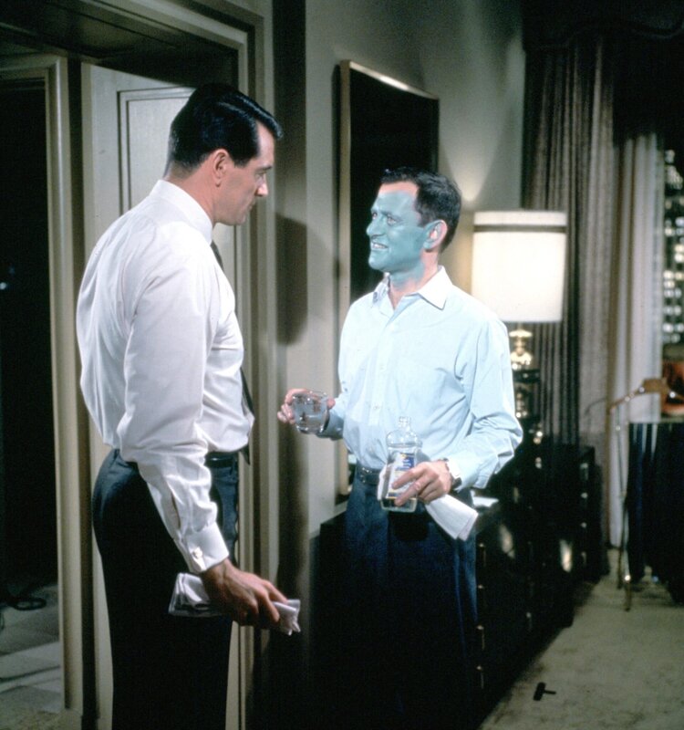 Ein Pyjama für zwei – Bild: ORF/​Universal