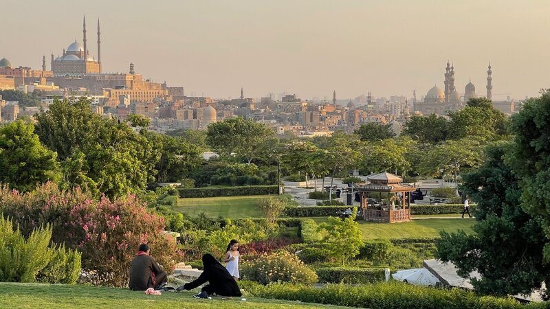 Blick vom Al Azhar-Park auf Kairo. – Bild: ZDF und Katrin Sandmann./​Katrin Sandmann