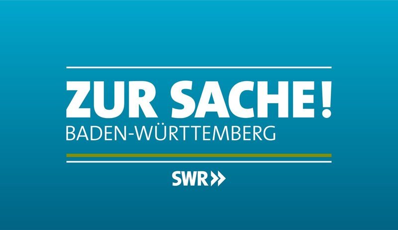 SÜDWESTRUNDFUNK Zur Sache! Rheinland-PFalz Das Politikmagazin fürs Land, jew. donnerstags um 20.15 im SWR Fernsehen (RP). Signet © SWR, honorarfrei – Verwendung gemäß der AGB im engen inhaltlichen, redaktionellen Zusammenhang mit genannter SWR-Sendung und bei Nennung „Bild: SWR“ (S1). SWR Presse/​Bildkommunikation, Baden-Baden, Tel: 07221/​929⁠–⁠22287, foto@swr.de – Bild: SWR /​ SWR Presse/​Bildkommunikation