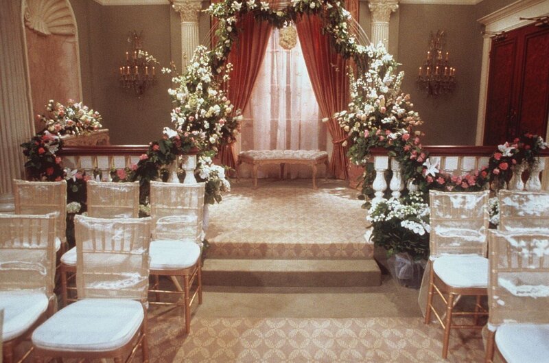 Friends „Hochzeit mit Hindernissen (1)“. Im Bild: Alles ist für die Hochzeit von Monica und Chandler vorbereitet. – Bild: ProSieben Media AG
