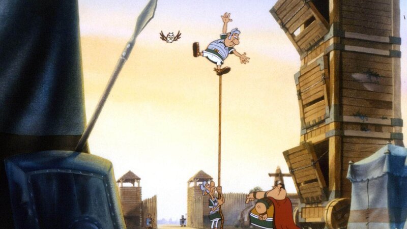 Die Römer studieren sämtliche Tricks ein um die Gallier endlich zu besiegen. – Bild: RTL / © 1989 GAUMONT – EXTRAFILM PRODUKTION Die Römer studieren sämtliche Tricks ein um die Gallier endlich zu besiegen. – Bild: RTL / © 1989 GAUMONT – EXTRAFILM PRODUKTION