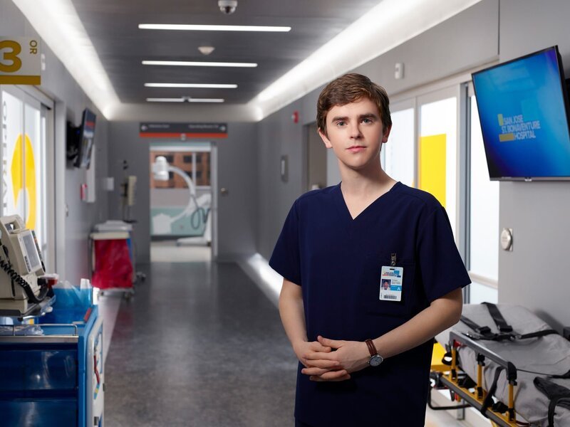Dr. Shaun Murphy (Freddie Highmore) – Bild: ABC/​Bob D’Amico /​ ORF /​ Sony Pictures
