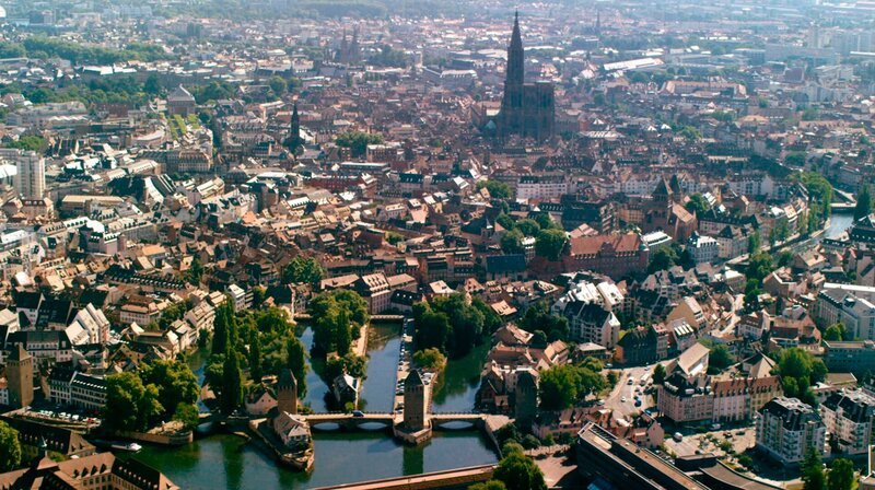 Straßburg: La petite France und das Münster. – Bild: SWR/​Norbert Bandel