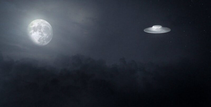Ein als Mond getarntes UFO-Raumschiff. (Bildnachweis: National Geographic Channels) – Bild: National Geographic Channels