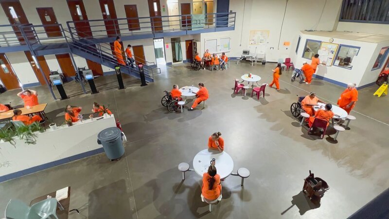 Oklahoma hat US-weit einen Spitzenplatz bei der Inhaftierungsrate von Frauen. – Bild: ZDF und Nova Production 2022./​Nova Production 2022
