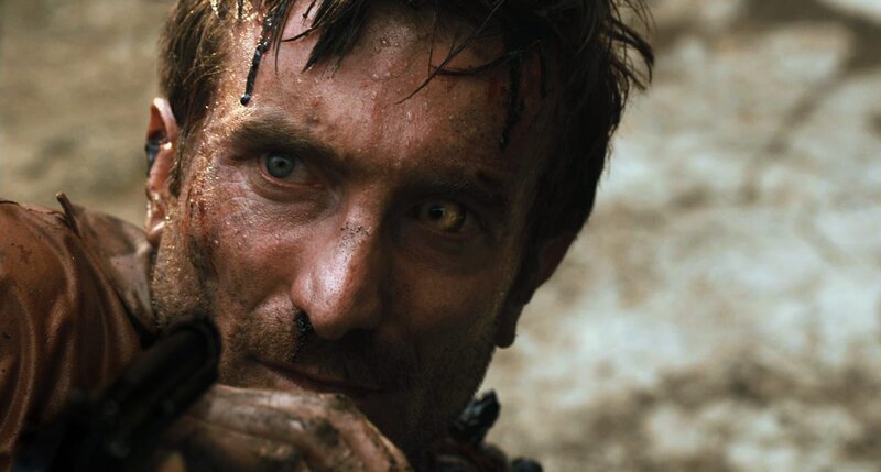 Wikus Van De Merwe (Sharlto Copley) – Bild: Turner / © 2009 District 9 Ltd. All Rights Reserved. Wikus Van De Merwe (Sharlto Copley) – Bild: Turner / © 2009 District 9 Ltd. All Rights Reserved.