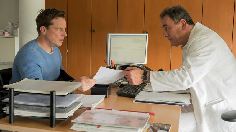 Oma ist verknallt – Bild: ARD Degeto/​Erika Hauri