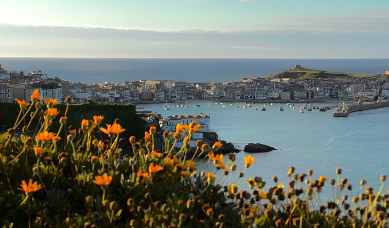 St Ives, ist eine Stadt in der Grafschaft Cornwall. – Bild: ORF/​Ralph Huber-Blechinger