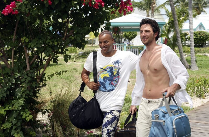 Freuen sich auf ihre bevorstehende Zeit auf den Bahamas: J.D. (Zach Braff, r.) und Turk (Donald Faison, l.) … – Bild: Touchstone Television Lizenzbild frei