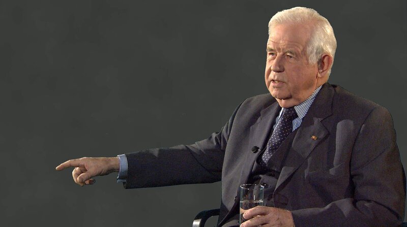 Der ehemalige Generalsekretär der CDU, Kurt Biedenkopf. – Bild: ZDF und WDR. Der ehemalige Generalsekretär der CDU, Kurt Biedenkopf. – Bild: ZDF und WDR.